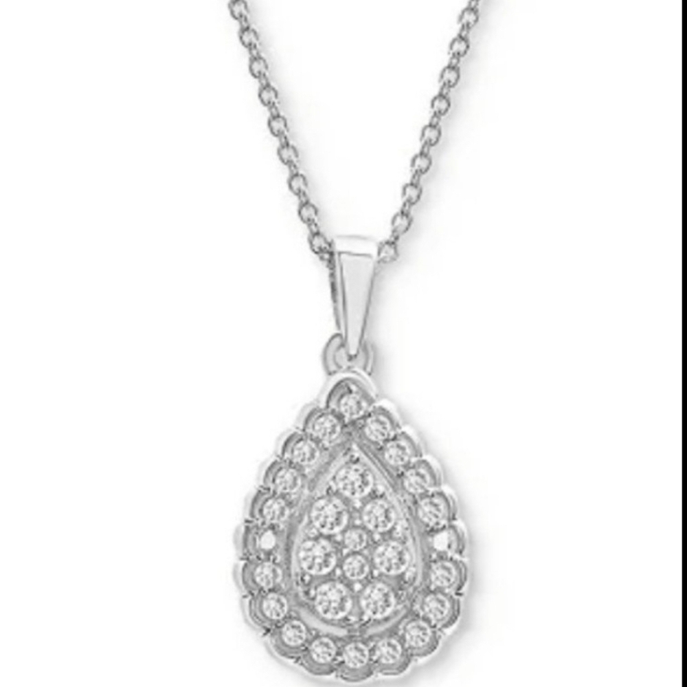 NWT 1/4 Ct Diamond Teardrop Pendant & Necklace in Sterling Silver w/Box